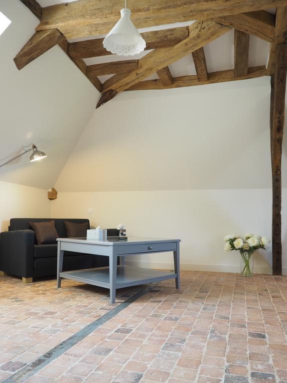 Les Grands-Aulnais Bed and Breakfast Cossé-le-Vivien Exteriör bild